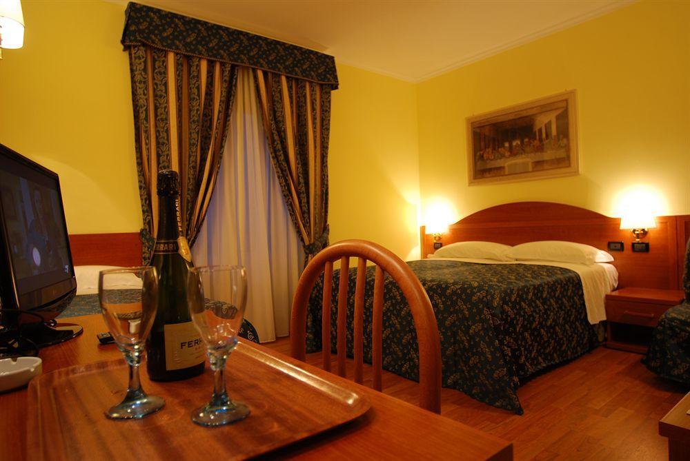 Rest Guesthouse Рим Екстер'єр фото